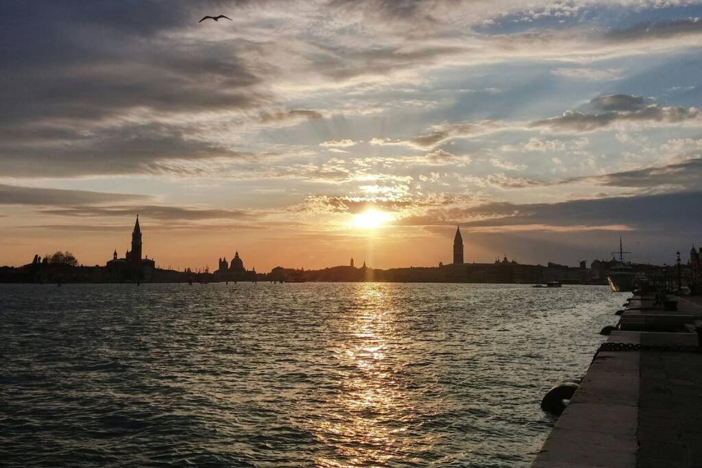 Feel@Home Venice Biennale Экстерьер фото