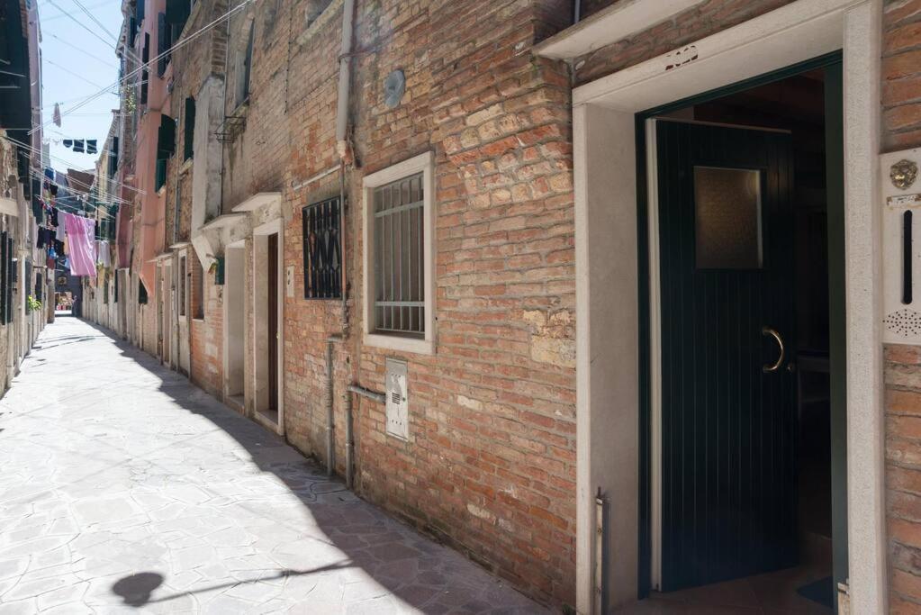 Feel@Home Venice Biennale Экстерьер фото